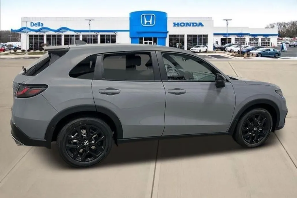 2025 Honda HR-V Sport photo 1