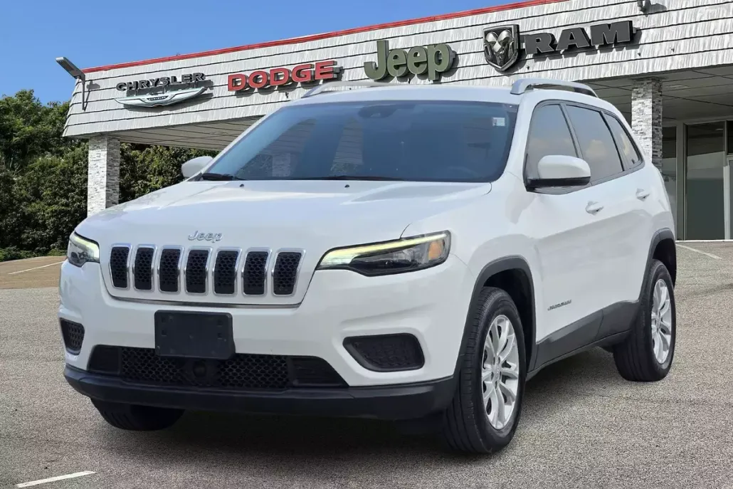 2021 Jeep Cherokee Latitude photo 1