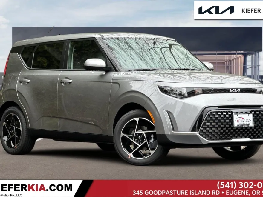 2025 Kia Soul EX photo 1
