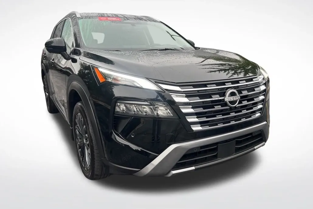 2025 Nissan Rogue SL photo 1