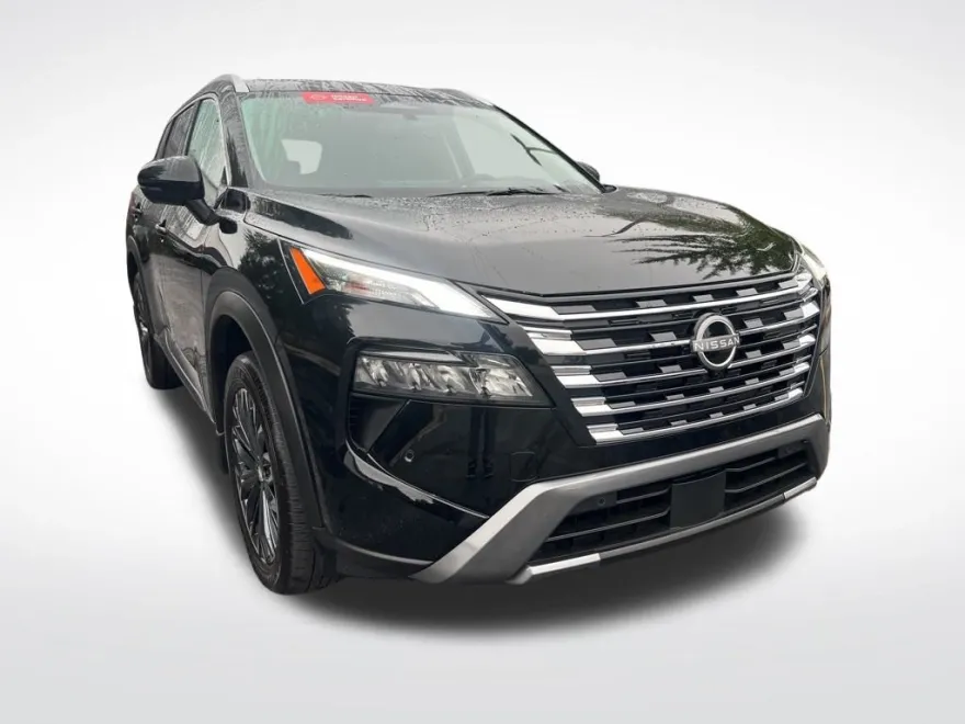 2025 Nissan Rogue SL photo 1