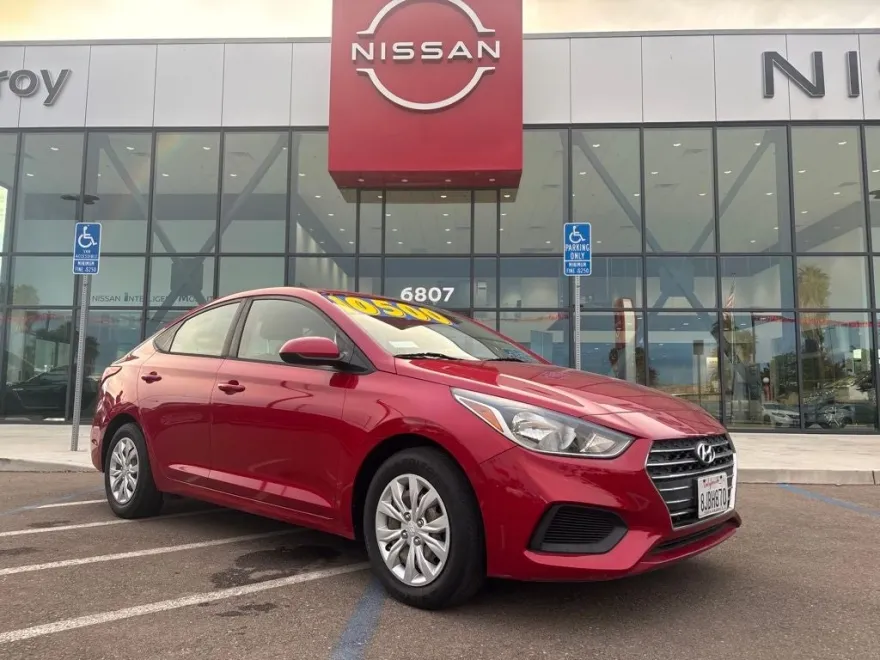 2019 Hyundai Accent SE photo 1