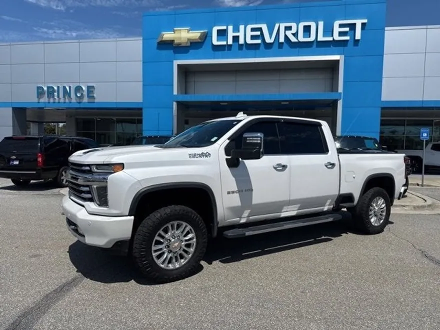 2022 Chevrolet Silverado 2500HD High Country photo 1