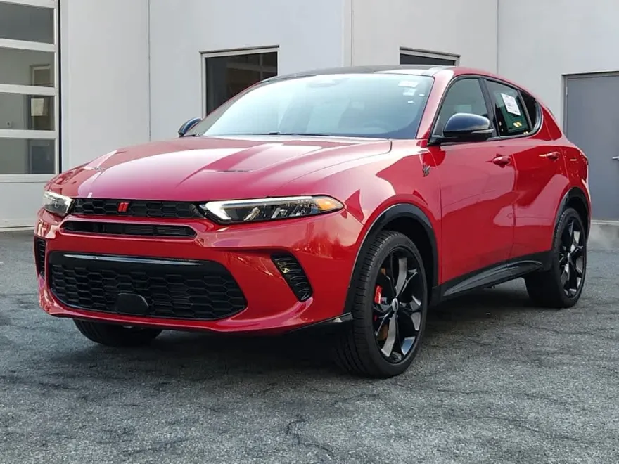 2024 Dodge Hornet R/T Plus photo 1