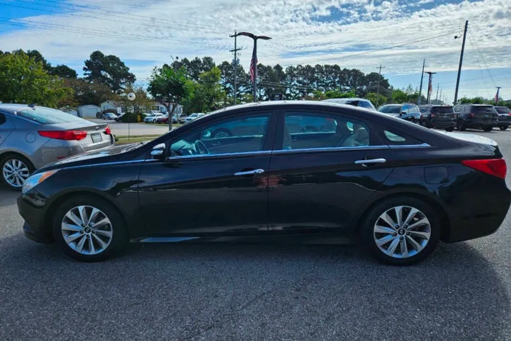 2014 Hyundai Sonata SE Limited photo 1