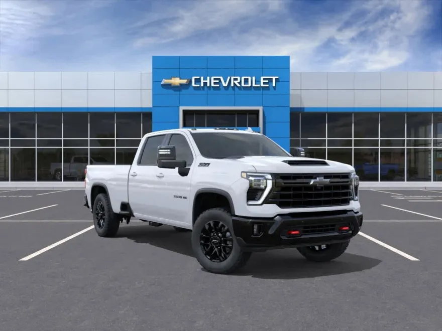 2025 Chevrolet Silverado 3500HD LTZ photo 1