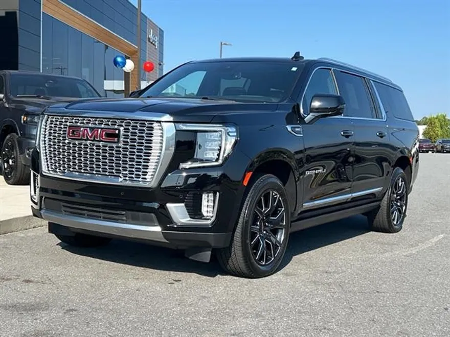 2024 Gmc Yukon XL Denali photo 1