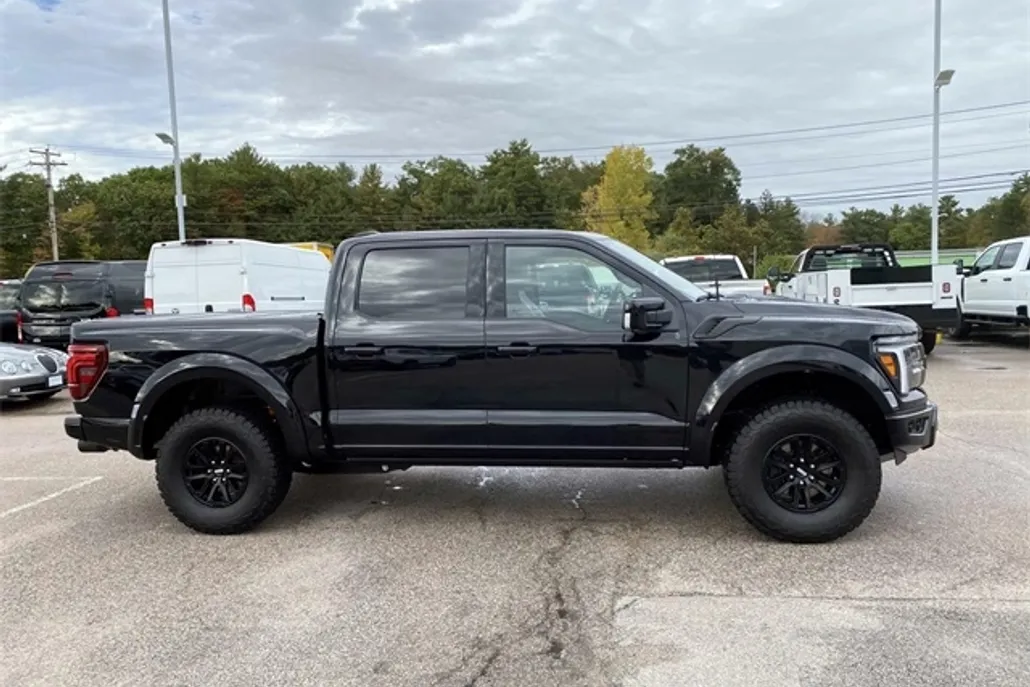 2024 Ford F-150 Raptor photo 1
