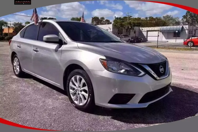2019 Nissan Sentra SV photo 1