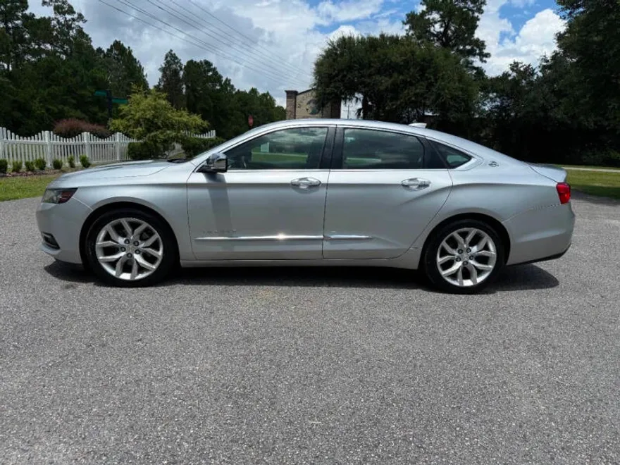 2015 Chevrolet Impala LTZ photo 1