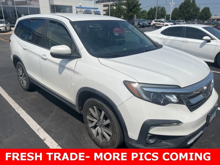 2020 Honda Pilot EX photo 1