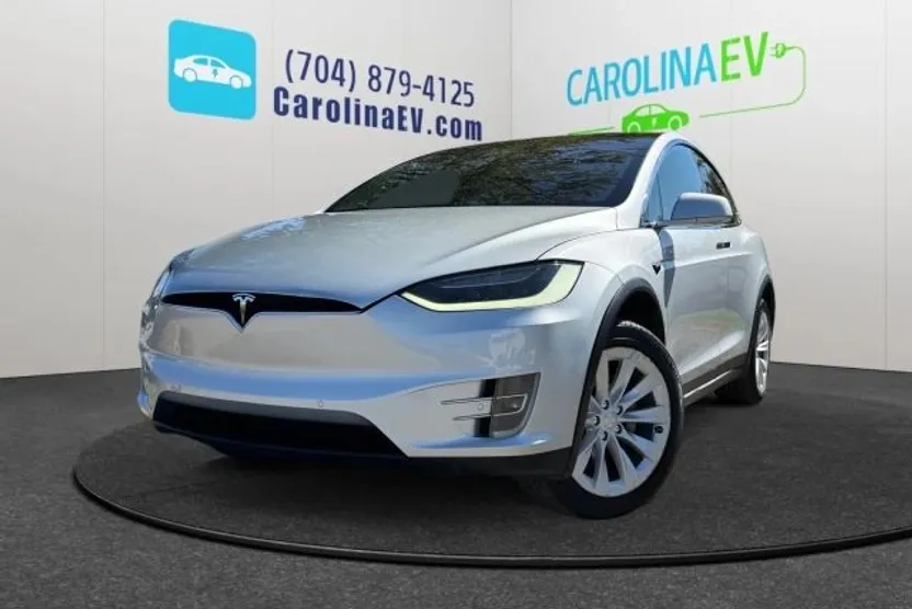 2017 Tesla Model X 90D photo 1