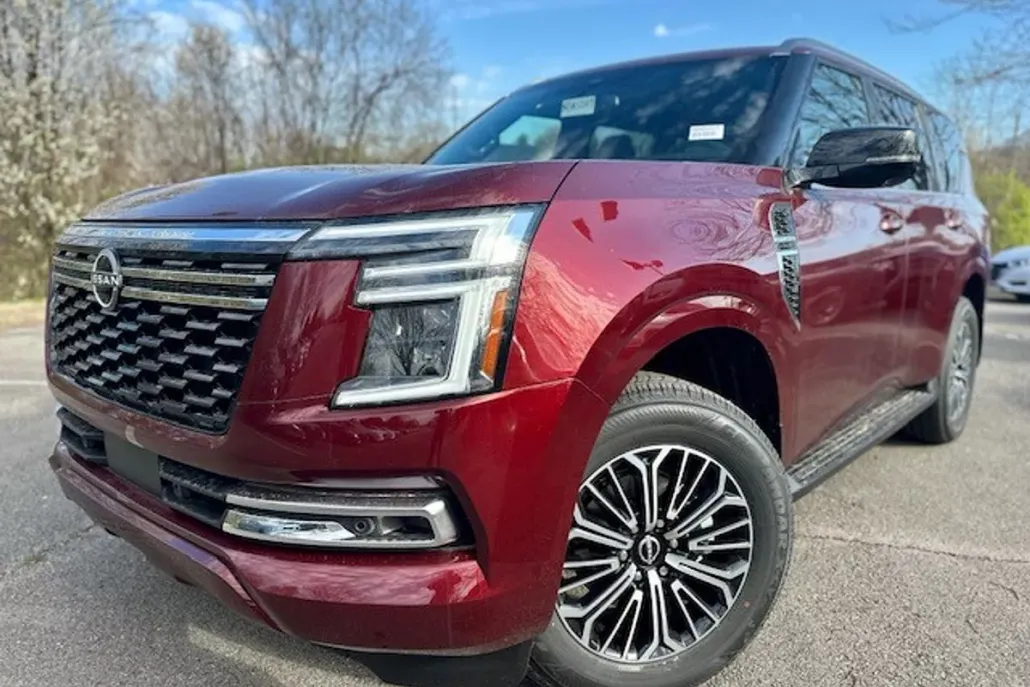 2025 Nissan Armada SL photo 1