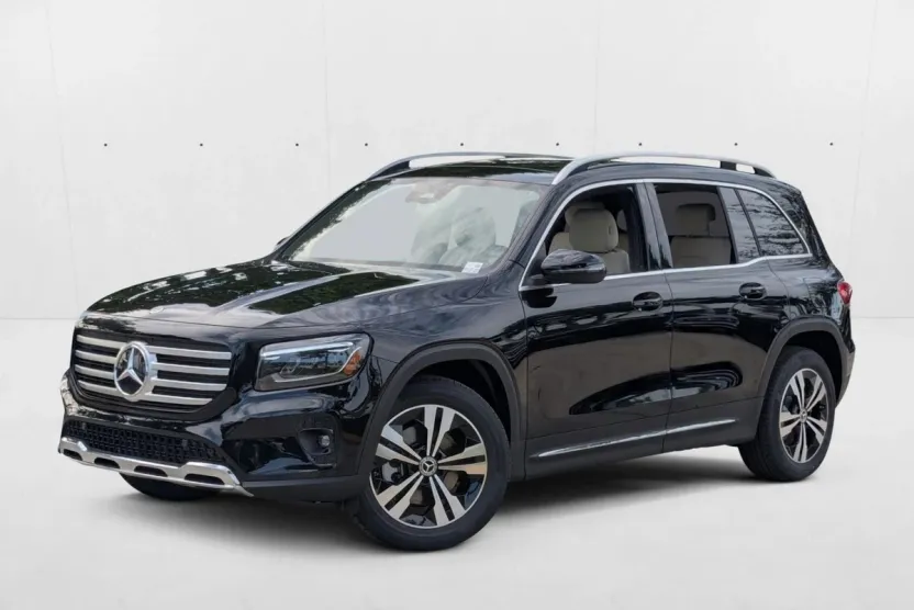 2026 Mercedes Benz GLB 250 photo 1