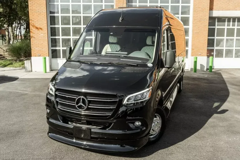 2022 Mercedes Benz Sprinter 3500 170 WB High Roof photo 1
