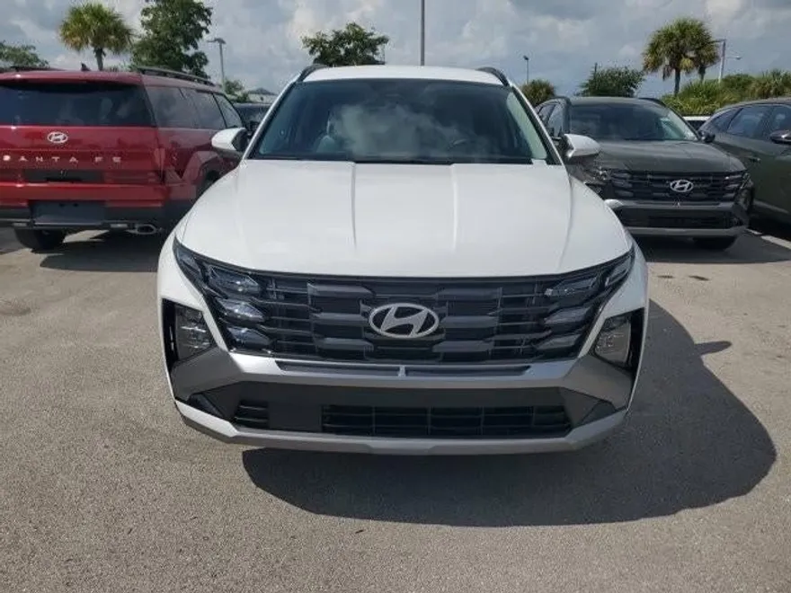 2026 Hyundai Tucson SEL photo 1