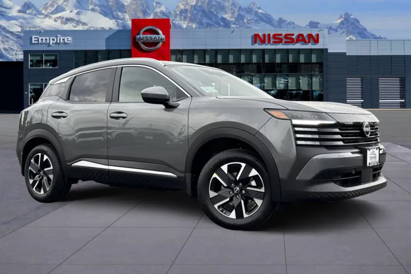 2025 Nissan Kicks SV photo 1