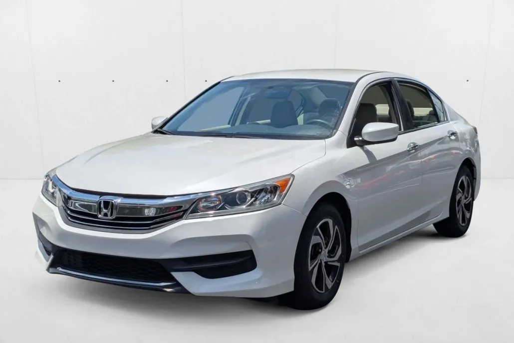 2016 Honda Accord LX photo 1