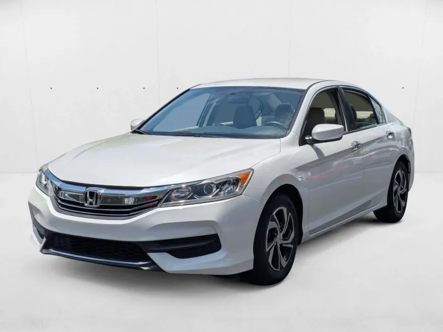 2016 Honda Accord LX photo 1