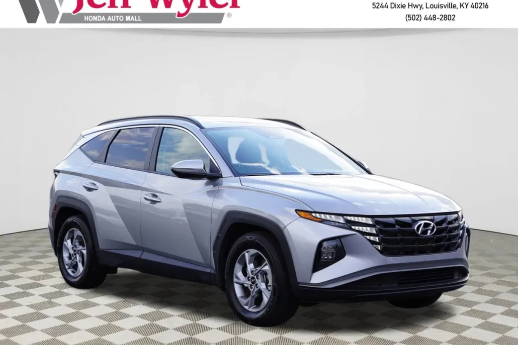 2022 Hyundai Tucson SEL photo 1