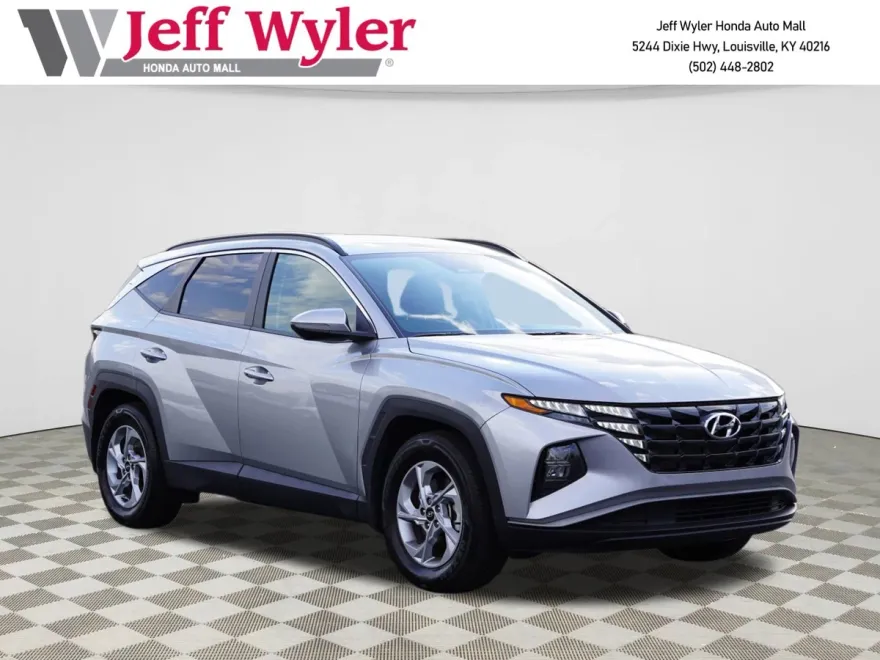 2022 Hyundai Tucson SEL photo 1