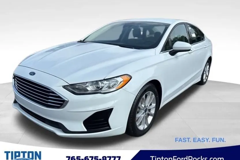 2020 Ford Fusion SE photo 1