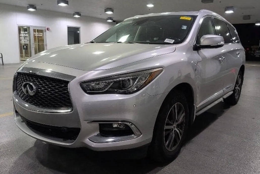 2019 Infiniti QX60 Luxe photo 1