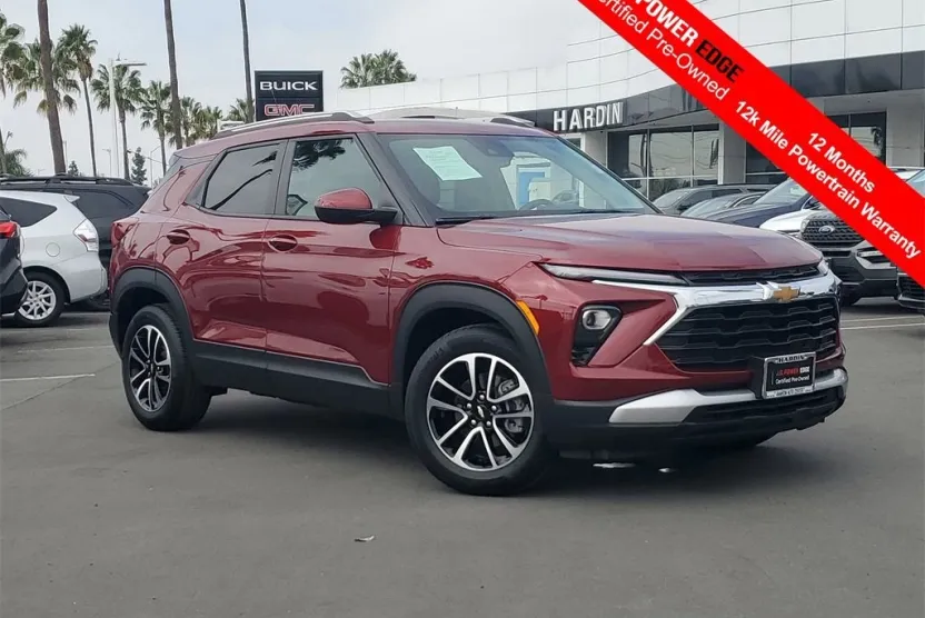 2024 Chevrolet Trailblazer LT photo 1