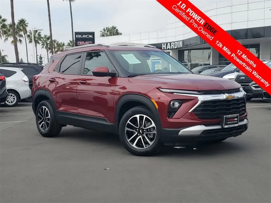 2024 Chevrolet Trailblazer LT photo 1