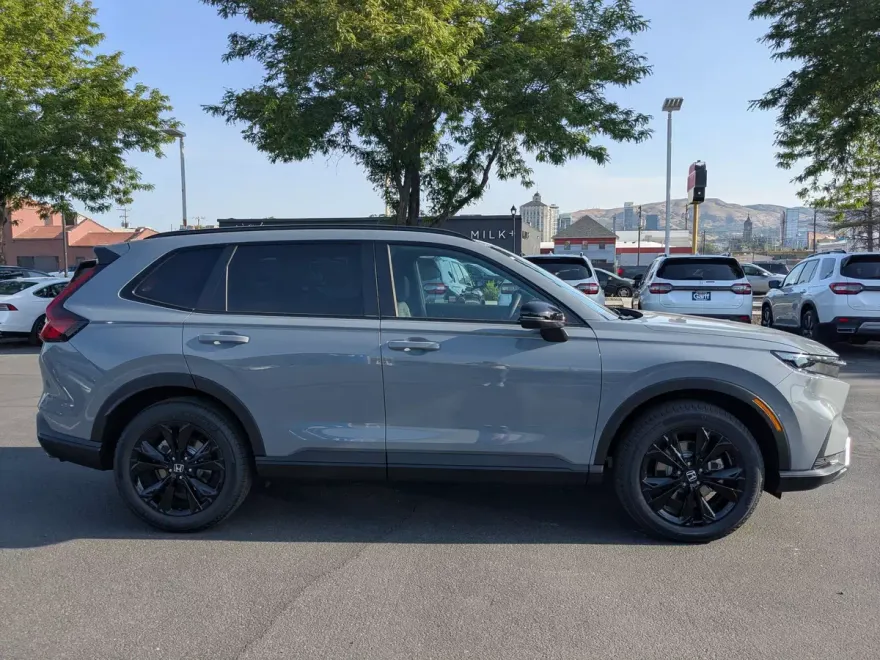 2026 Honda CR-V Hybrid Sport Touring photo 1