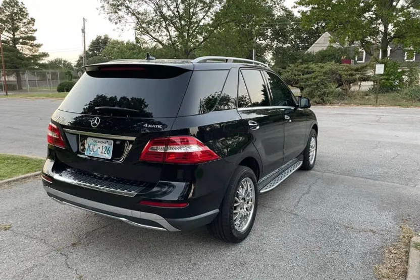 2013 Mercedes Benz ML 350 4MATIC photo 1