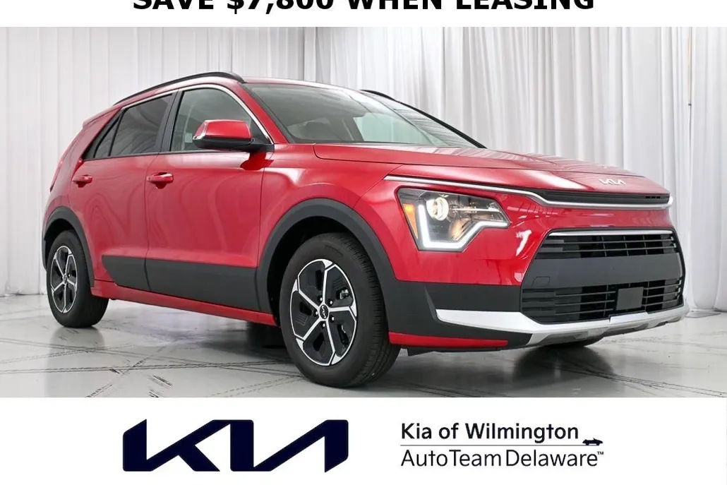 2025 Kia Niro Plug-In Hybrid EX photo 1