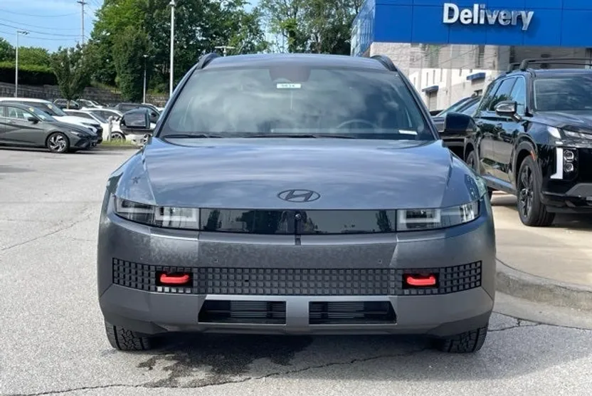 2025 Hyundai Ioniq 5 photo 1