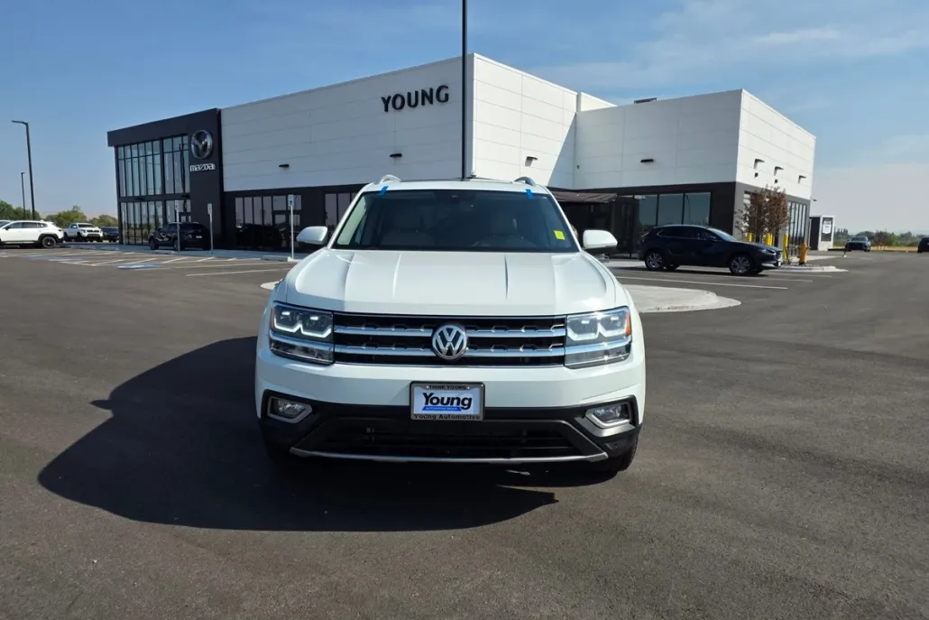 2019 Volkswagen Atlas V6 SEL Premium photo 1