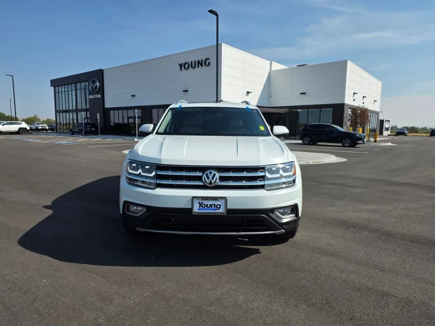 2019 Volkswagen Atlas V6 SEL Premium photo 1