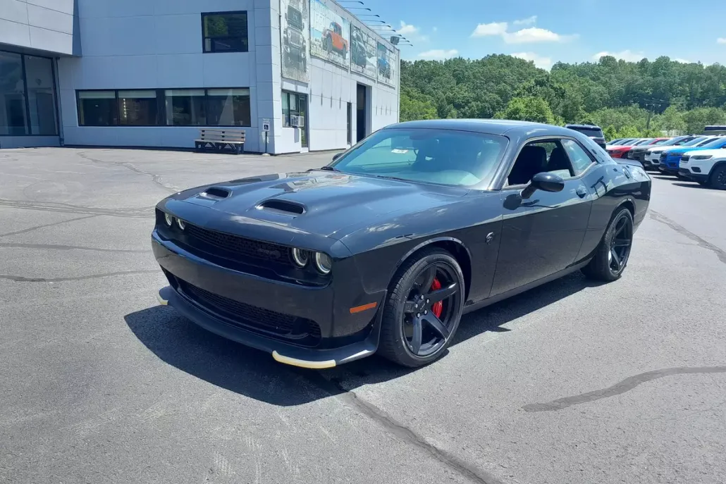 2022 Dodge Challenger SRT8 Hellcat photo 1