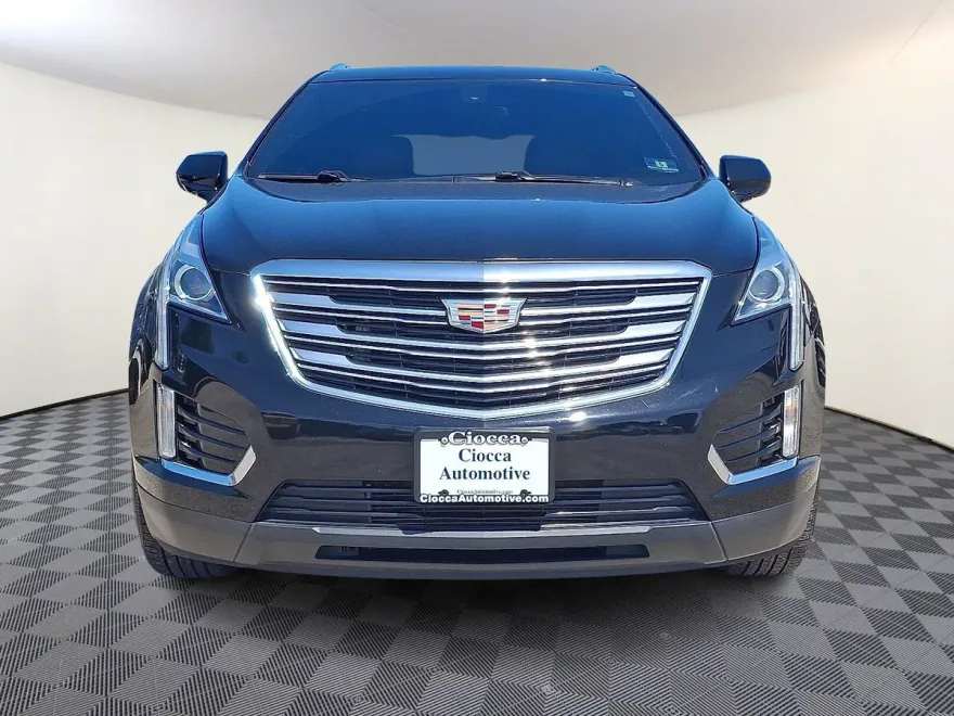 2017 Cadillac XT5 Base photo 1