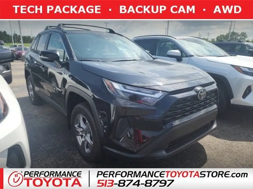 2025 Toyota RAV4 XLE photo 1