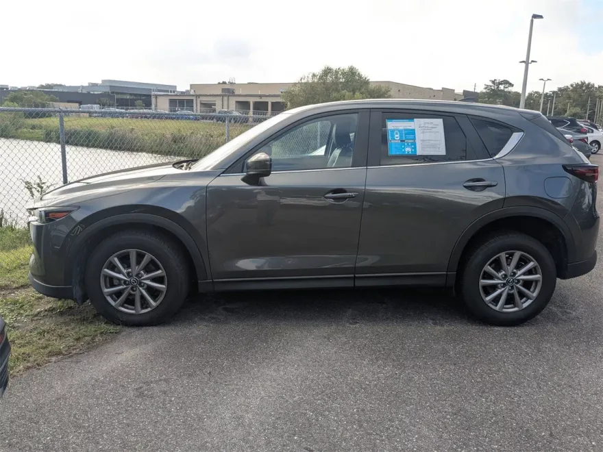 2023 Mazda CX-5 2.5 S Preferred photo 1