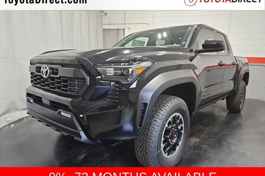 2025 Toyota Tacoma TRD Off-Road photo 1