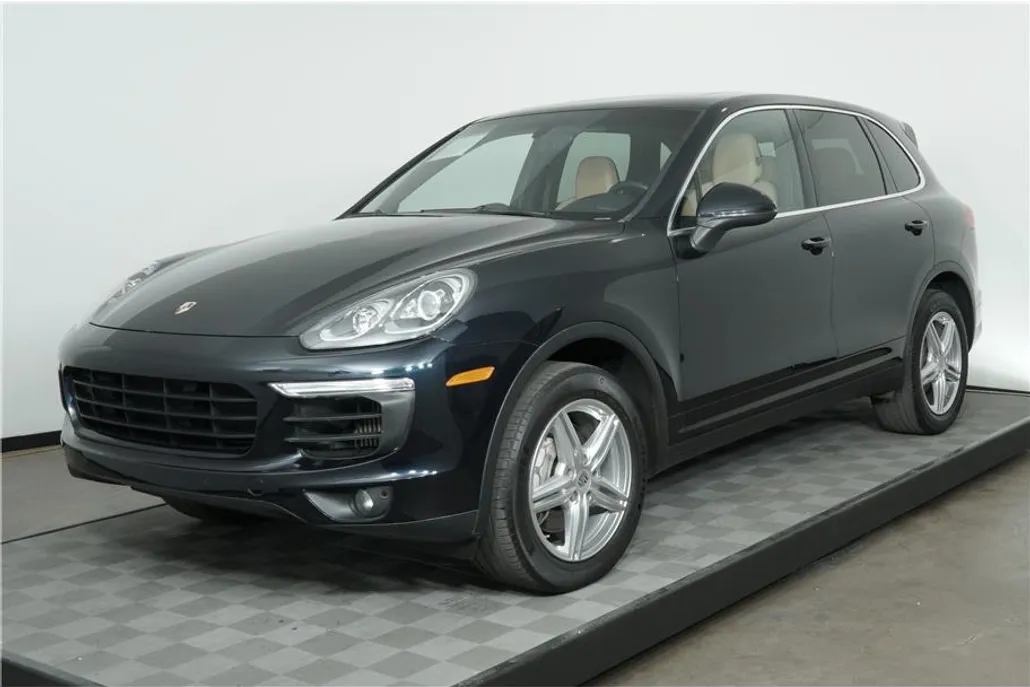 2018 Porsche Cayenne photo 1