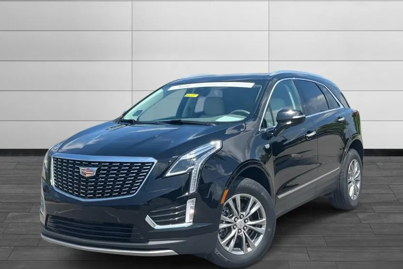 2022 Cadillac XT5 Premium Luxury photo 1
