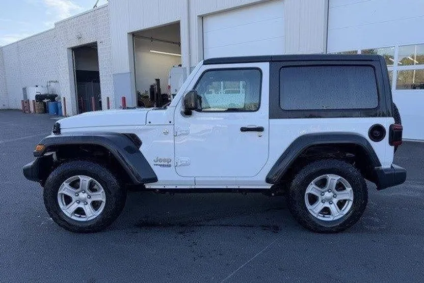 2018 Jeep Wrangler Sport S photo 1