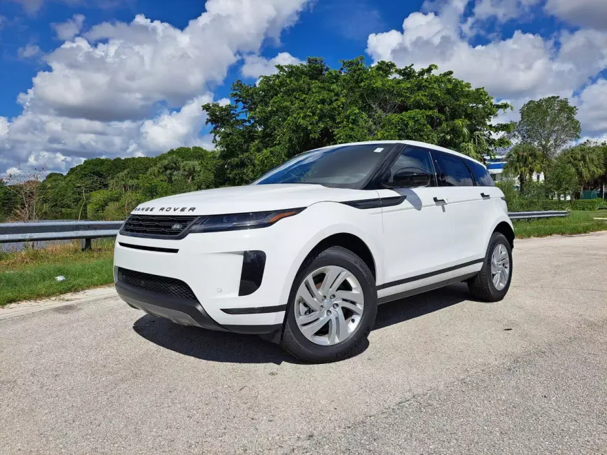 2026 Land Rover Range Rover Evoque S photo 1