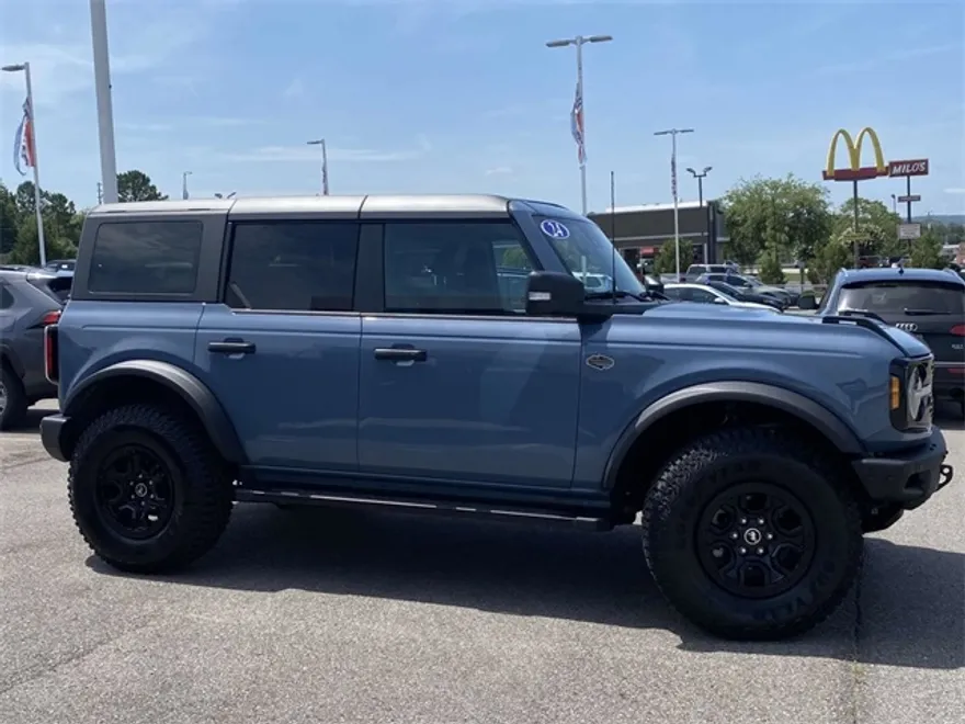 2024 Ford Bronco Wildtrak photo 1