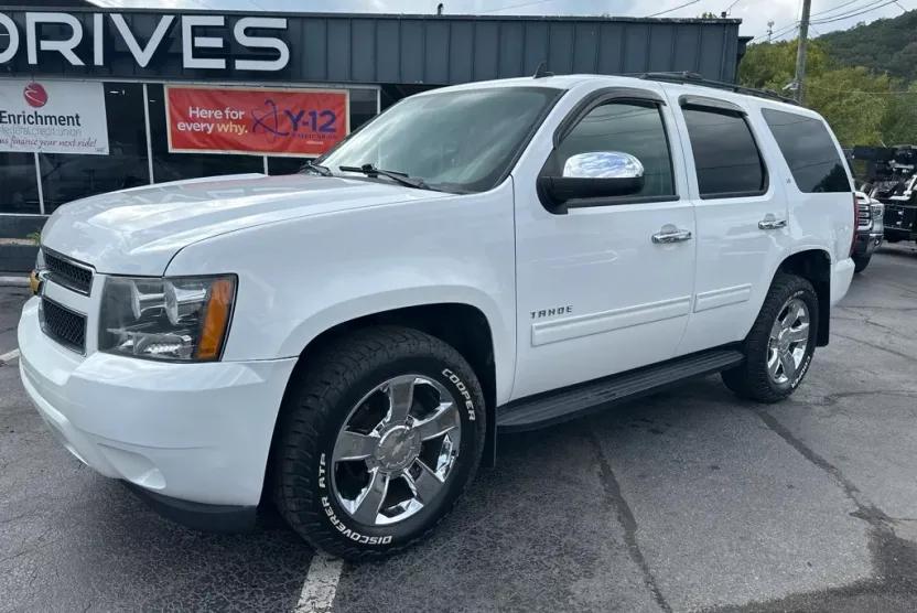 2013 Chevrolet Tahoe LT photo 1