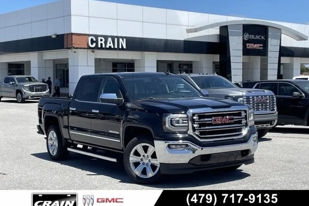2017 Gmc Sierra 1500 SLT photo 1