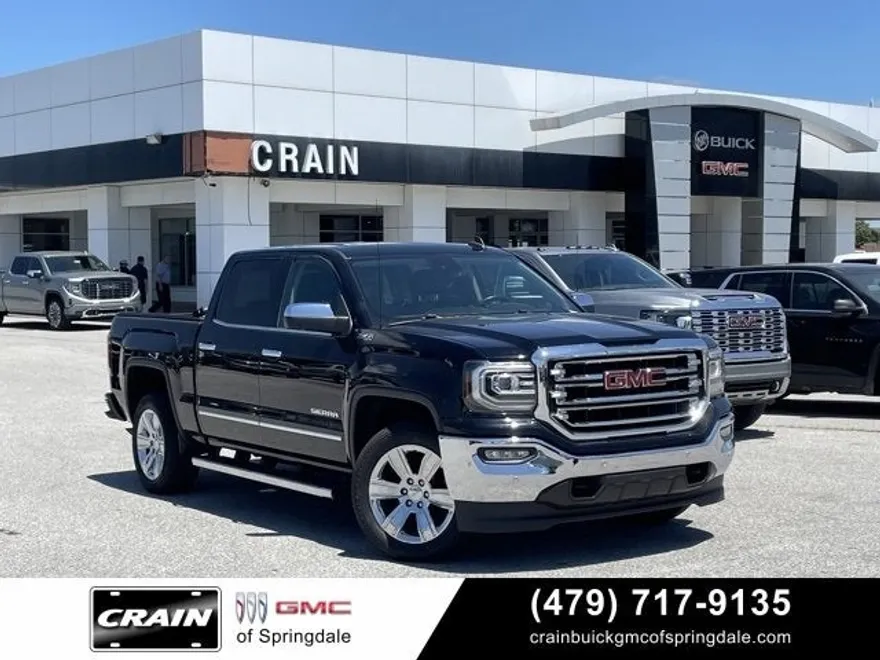 2017 Gmc Sierra 1500 SLT photo 1