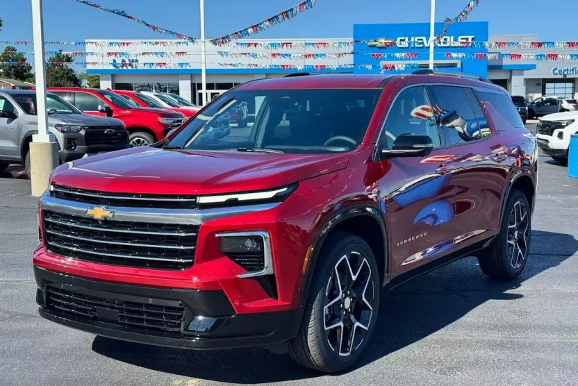 2026 Chevrolet Traverse High Country photo 1