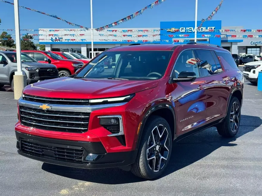 2026 Chevrolet Traverse High Country photo 1